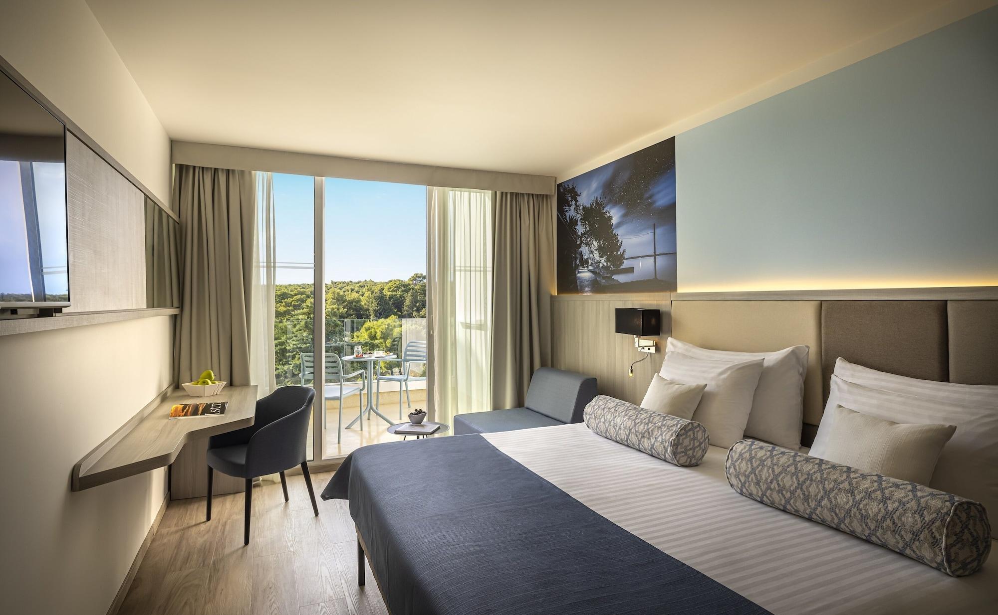Valamar Carolina Hotel & Villas Kampor Eksteriør billede